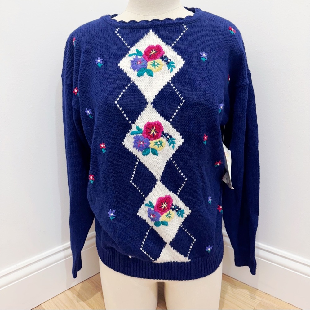 Vtg Blue Scallop Edge Argyle Floral Embroidered Cotton blend sweater PM NEW